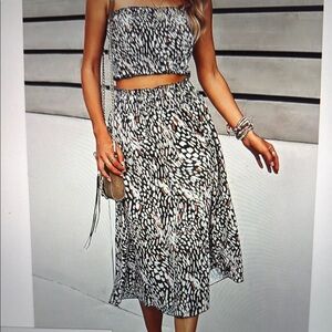 Crop maxi skirt set black and white